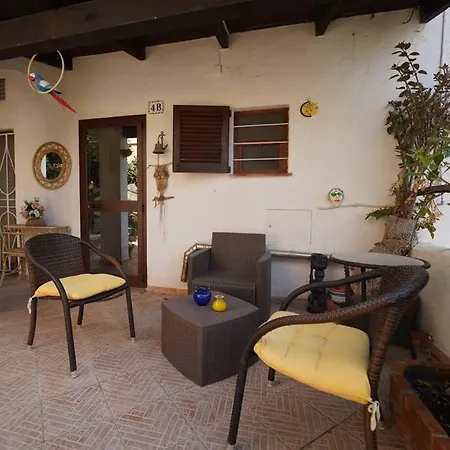 Casa L'orizzonte Azzurro * פולה